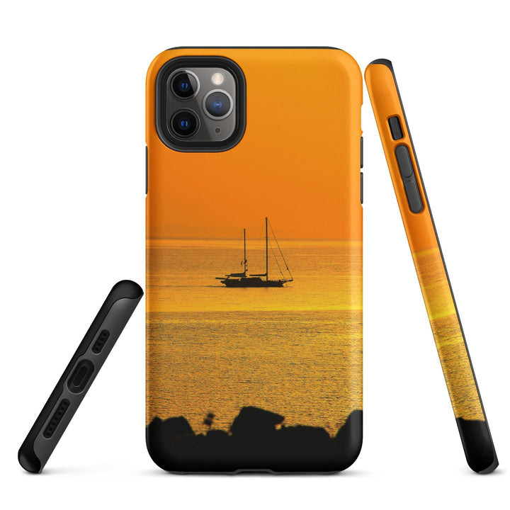 Hardcase iPhone® Handyhülle - a ship on golden sea Kuratoren von artlia iPhone 11 Pro Max artlia