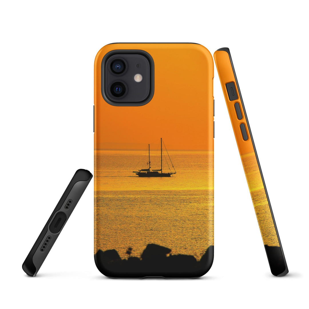 Hardcase iPhone® Handyhülle - a ship on golden sea Kuratoren von artlia iPhone 12 artlia