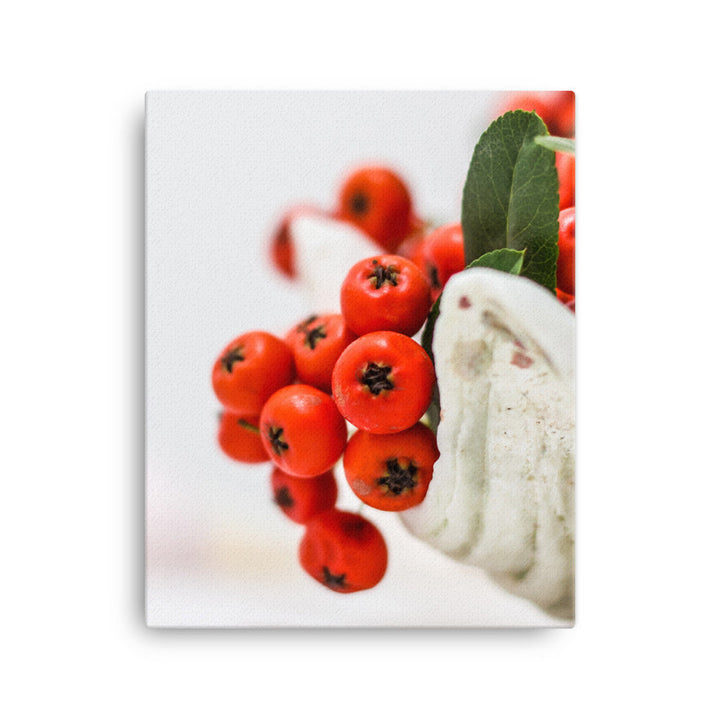 Leinwand - Red Berries Kuratoren von artlia 41x51 cm artlia