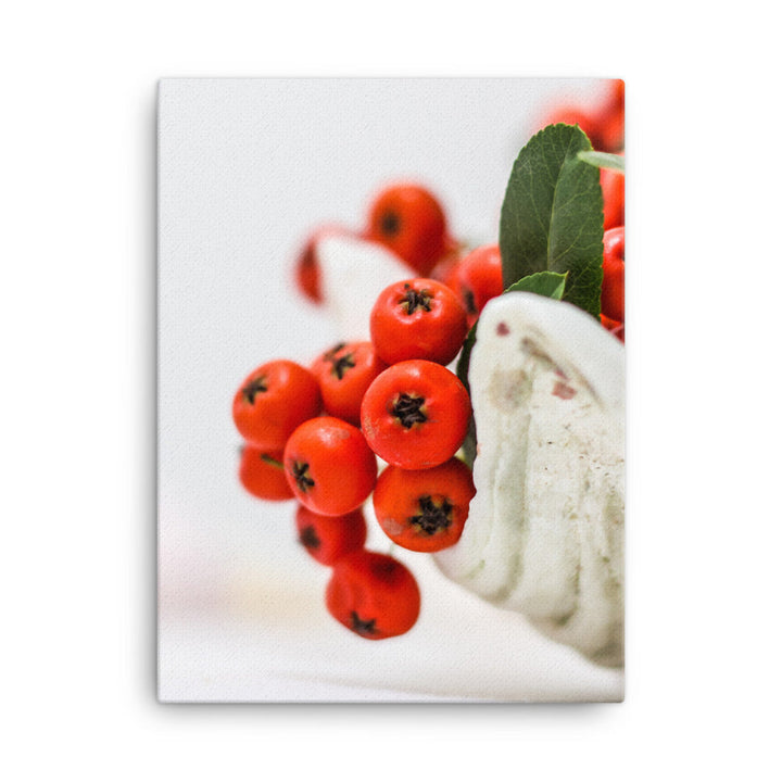Leinwand - Red Berries Kuratoren von artlia 46x61 cm artlia