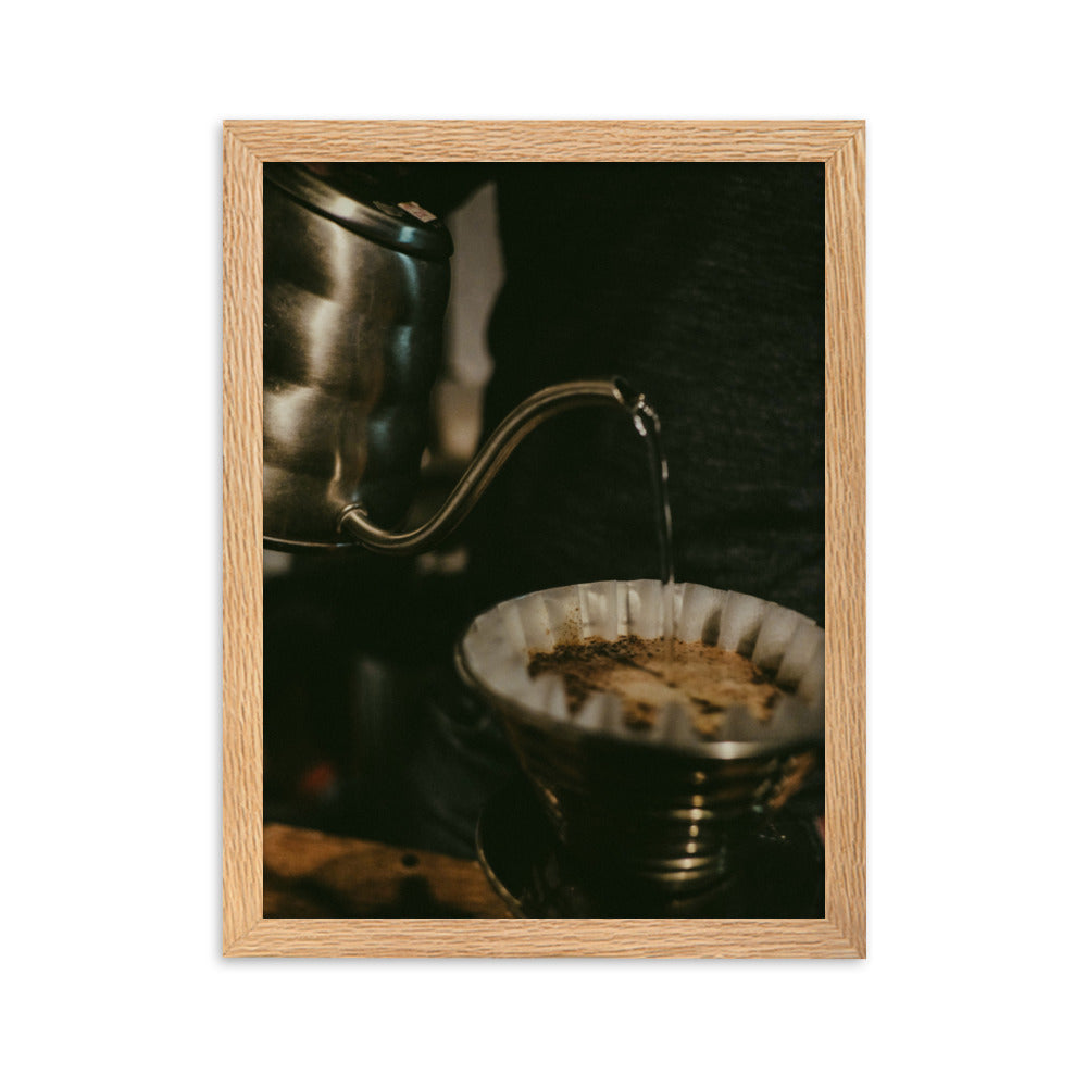 cozy Café - Poster im Rahmen Kuratoren von artlia Oak / 30×40 cm artlia