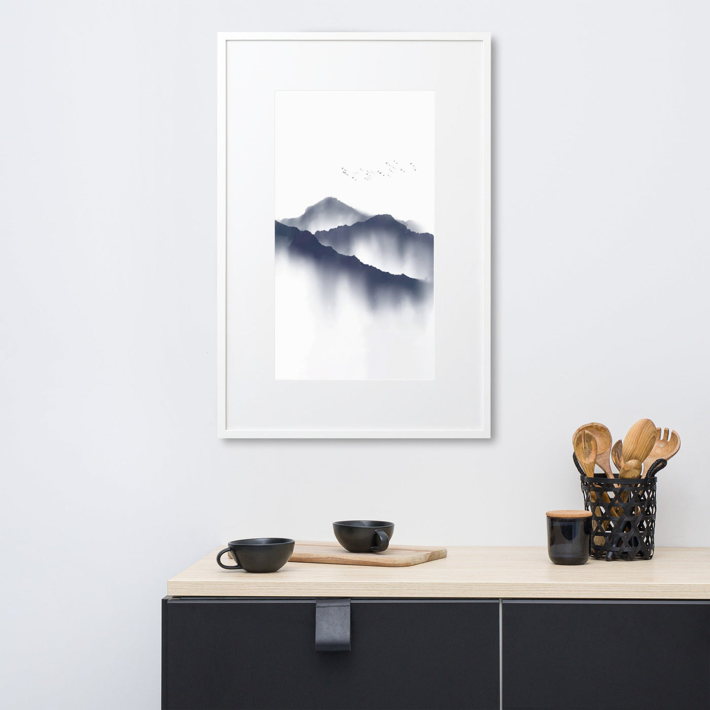 Foggy Mountains neblige Berge - Poster im Rahmen mit Passepartout artlia artlia
