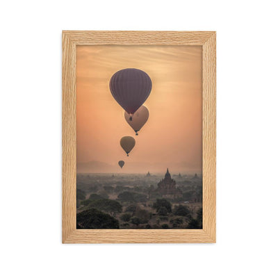 Heißluftbalons hot air balloons - Poster im Rahmen artlia Oak / 21×30 cm artlia