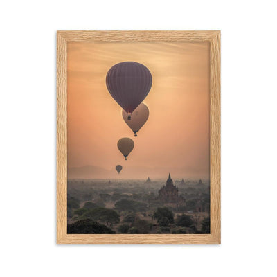 Heißluftbalons hot air balloons - Poster im Rahmen artlia Oak / 30×40 cm artlia