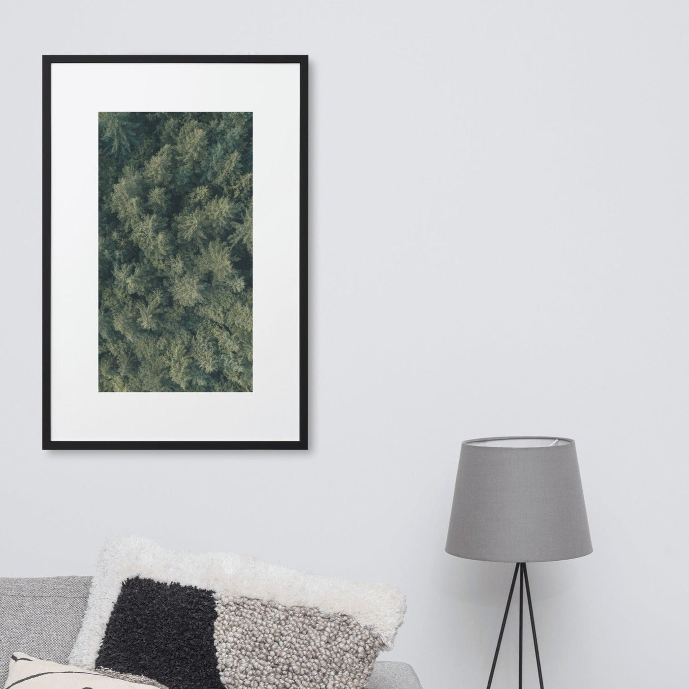 Kiefernwald Pine Forest - Poster im Rahmen mit Passepartout Kuratoren von artlia artlia