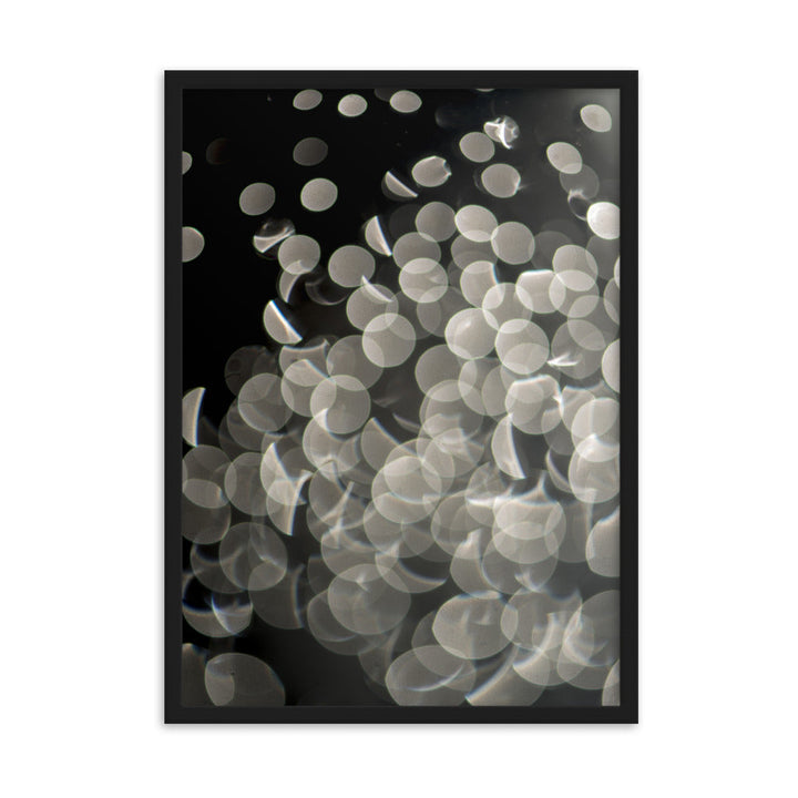 Lichtblasen - Poster im Rahmen Kuratoren von artlia Schwarz / 50×70 cm artlia