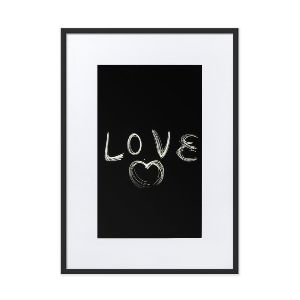 Love with Heart - Poster im Rahmen mit Passepartout Kuratoren von artlia Schwarz / 50×70 cm artlia