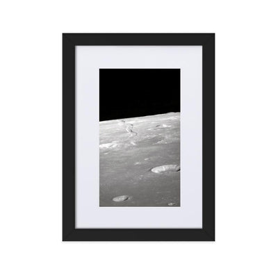 Moon Surface - Poster im Rahmen mit Passepartout NASA schwarz / 21×30 cm artlia