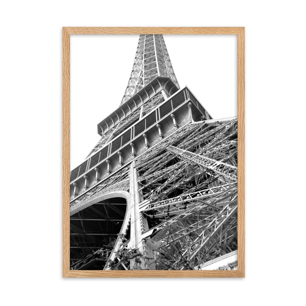 Paris Eiffel Tower - Poster im Rahmen artlia Oak / 50×70 cm artlia