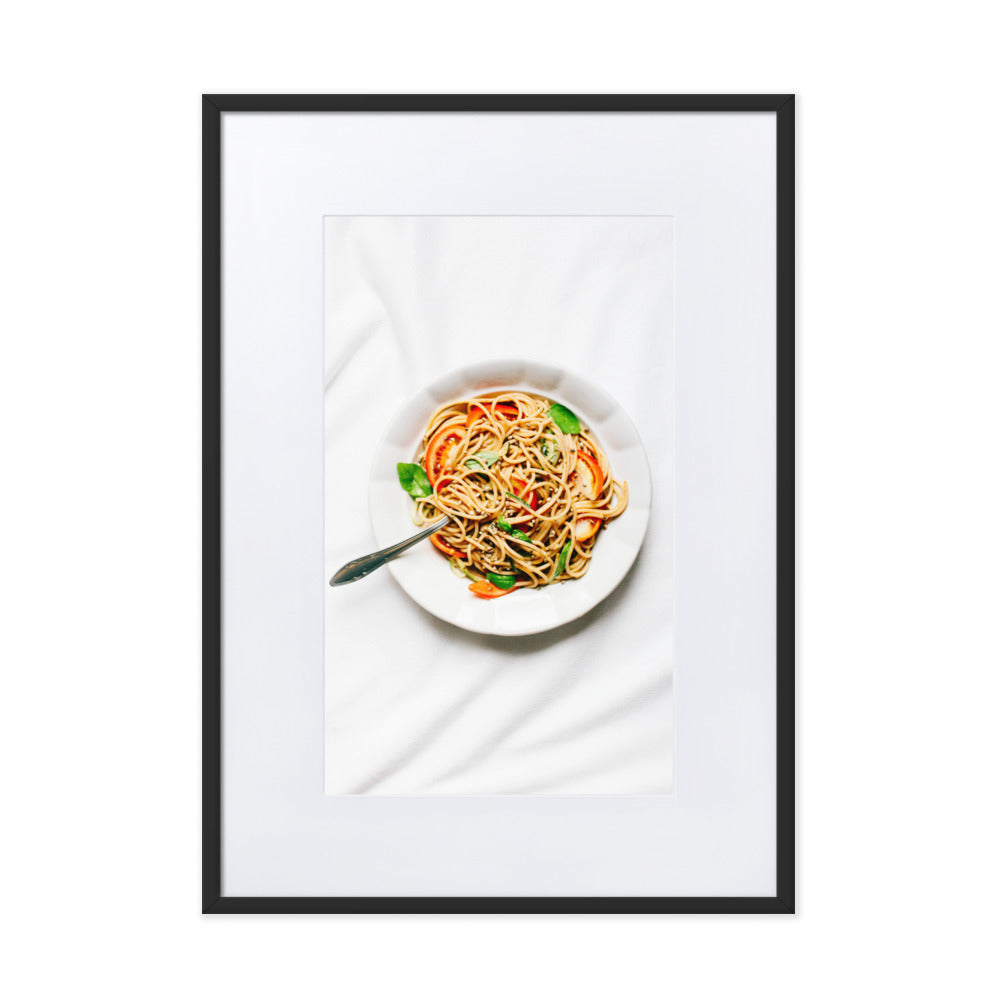 Poster mit Passepartout - leckere Spaghetti Kuratoren von artlia Schwarz / 50×70 cm artlia