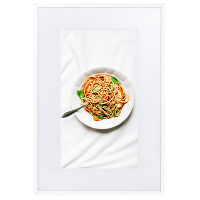 Poster mit Passepartout - leckere Spaghetti Kuratoren von artlia Weiß / 61×91 cm artlia