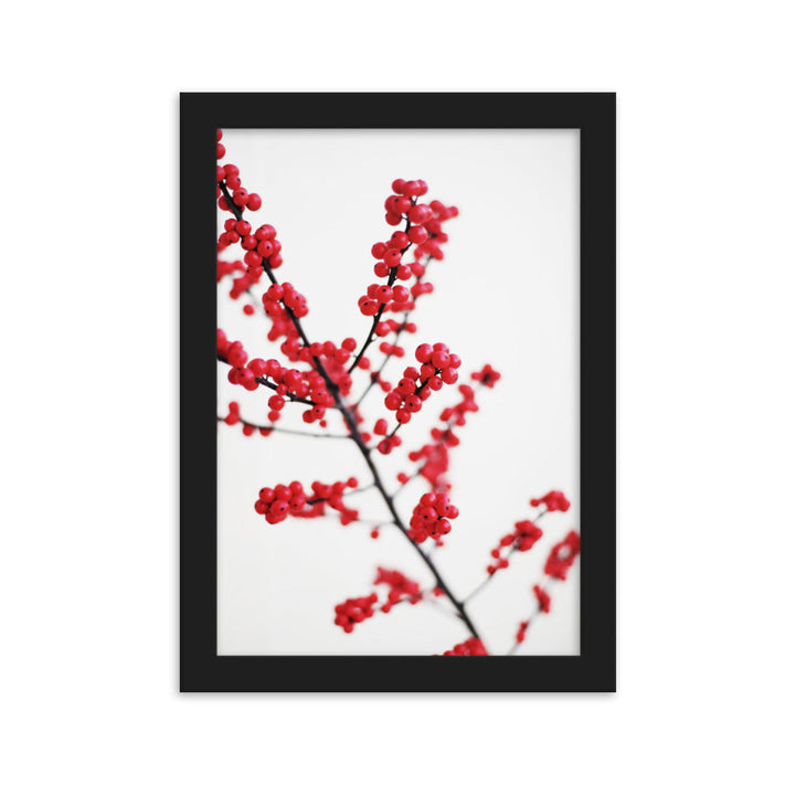 Red Berries - Poster im Rahmen Kuratoren von artlia Schwarz / 21×30 cm artlia
