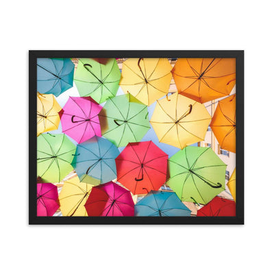 Regenbogenschirm - Poster im Rahmen Kuratoren von artlia schwarz / 41x51 cm artlia