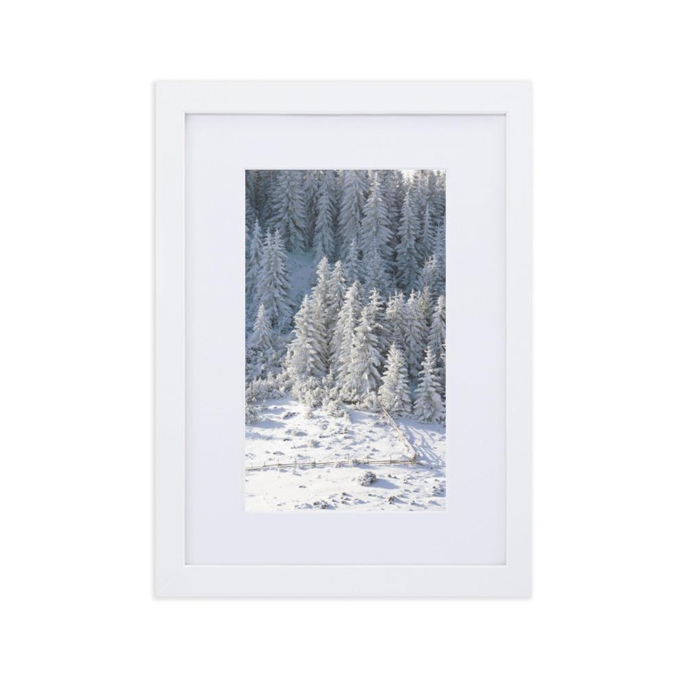 Snow Landscape 3 - Poster im Rahmen mit Passepartout artlia Weiß / 21×30 cm artlia
