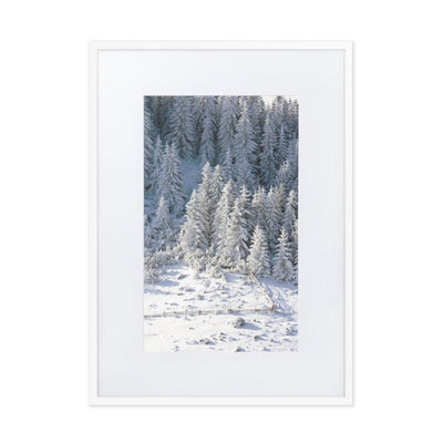 Snow Landscape 3 - Poster im Rahmen mit Passepartout artlia Weiß / 50×70 cm artlia