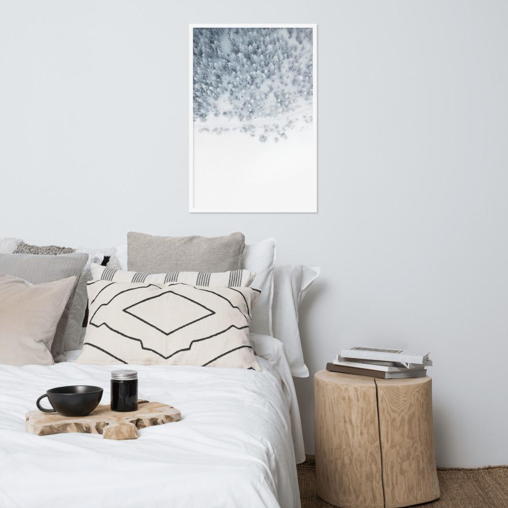 Snow Landscape 5 - Poster im Rahmen Kuratoren von artlia artlia