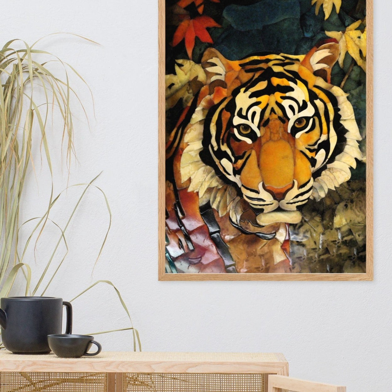 Tiger in Autumn - Poster im Rahmen Kuratoren von artlia artlia