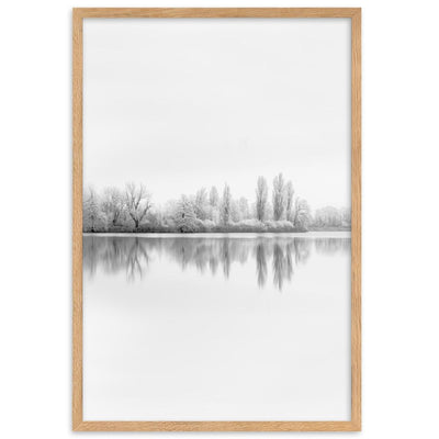 Winterlicher See Winter Lake - Poster im Rahmen artlia Oak / 61×91 cm artlia